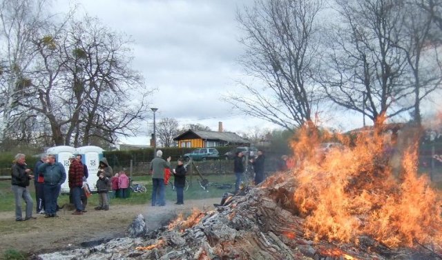 Osterfeuer2012_8